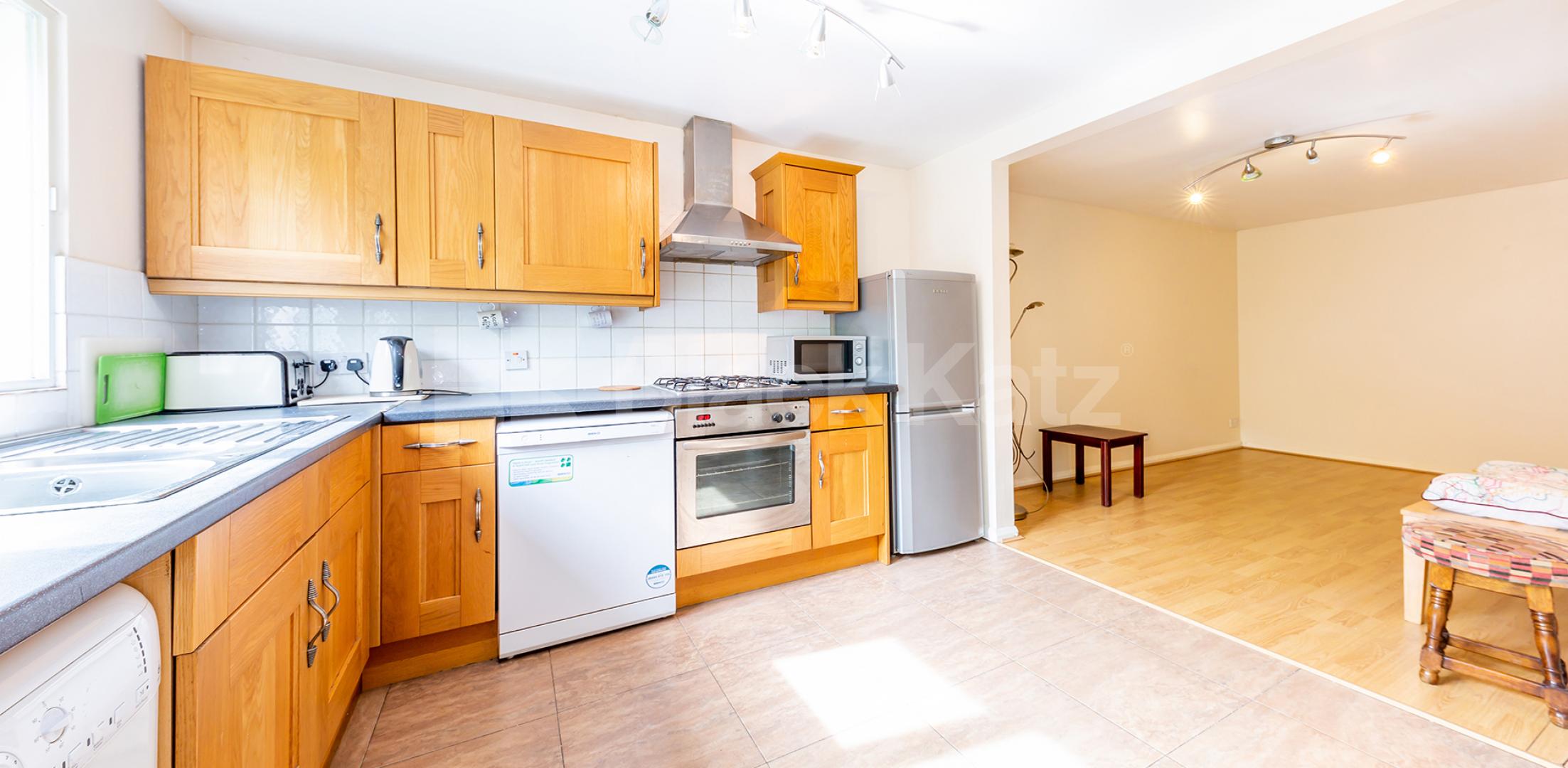 			UNDER OFFER!, 4 Bedroom, 1 bath, 1 reception House			 Bunning Way, CALEDONIAN ROAD - KINGS CROSS
